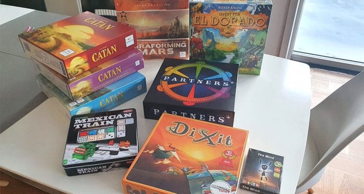 Brætspil amok - jeg købte denne stak brætspil - Gode apps til børn